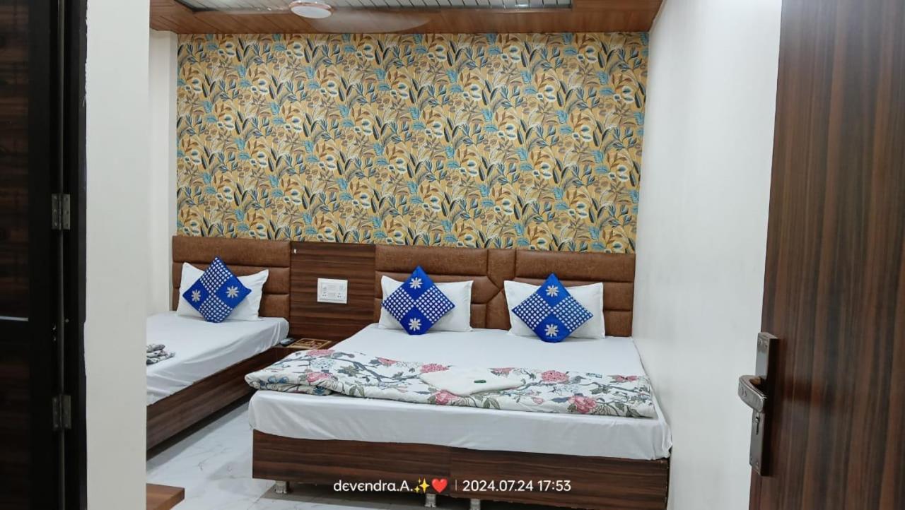 Hotel Ganga Sagar Ujjain Eksteriør billede